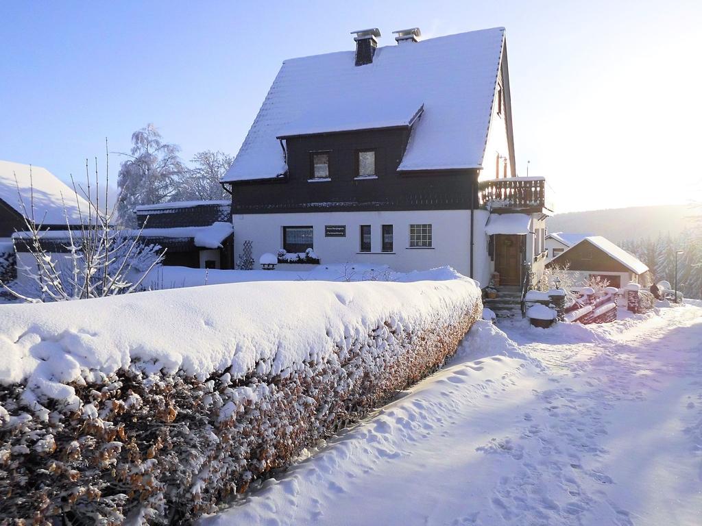 Apartment In Langewiese Sauerland With Garden *